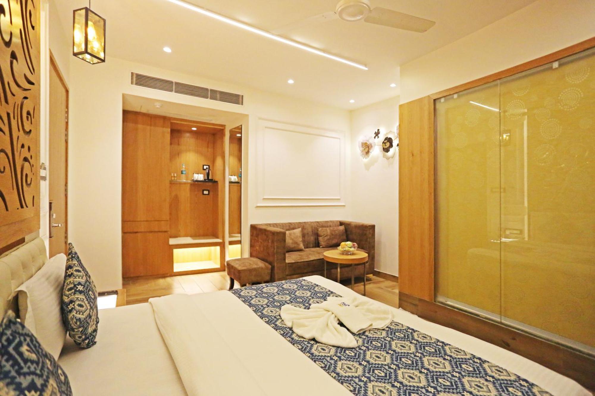 Jrd Luxury-Business Hotel Nowe Delhi Zewnętrze zdjęcie