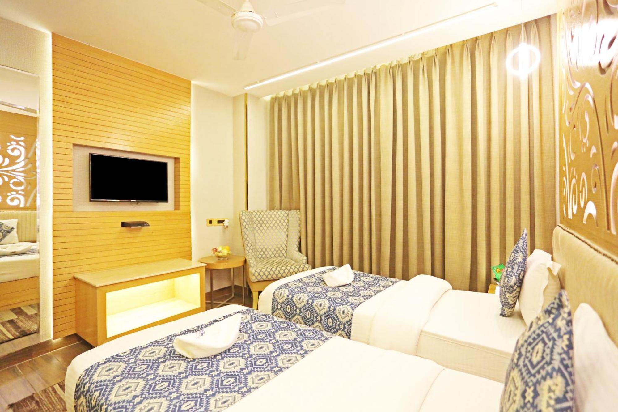Jrd Luxury-Business Hotel Nowe Delhi Zewnętrze zdjęcie