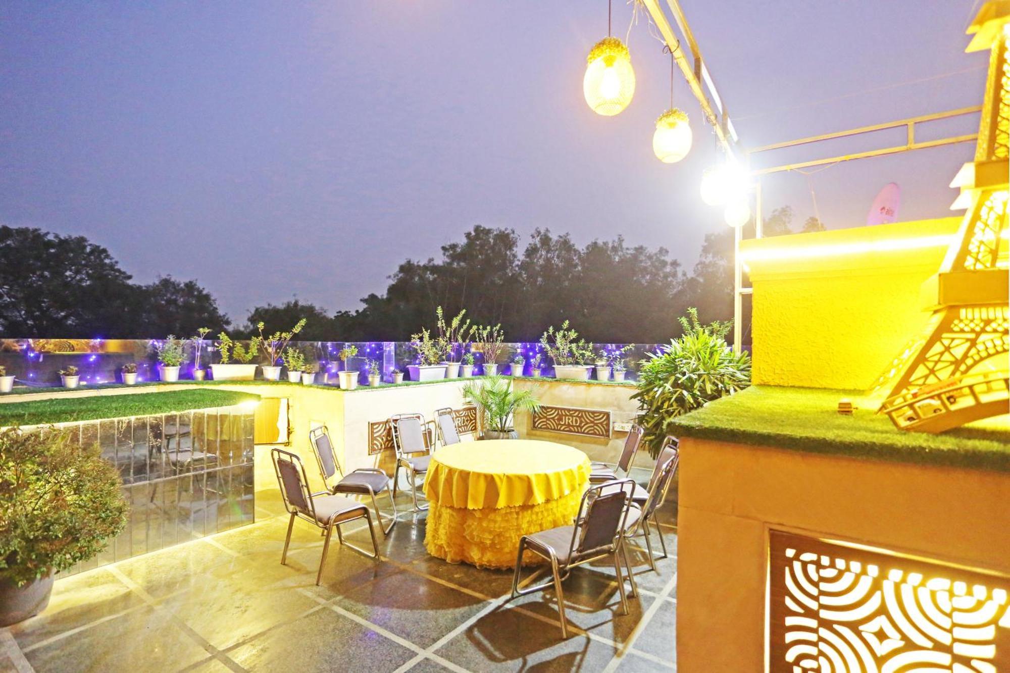 Jrd Luxury-Business Hotel Nowe Delhi Zewnętrze zdjęcie